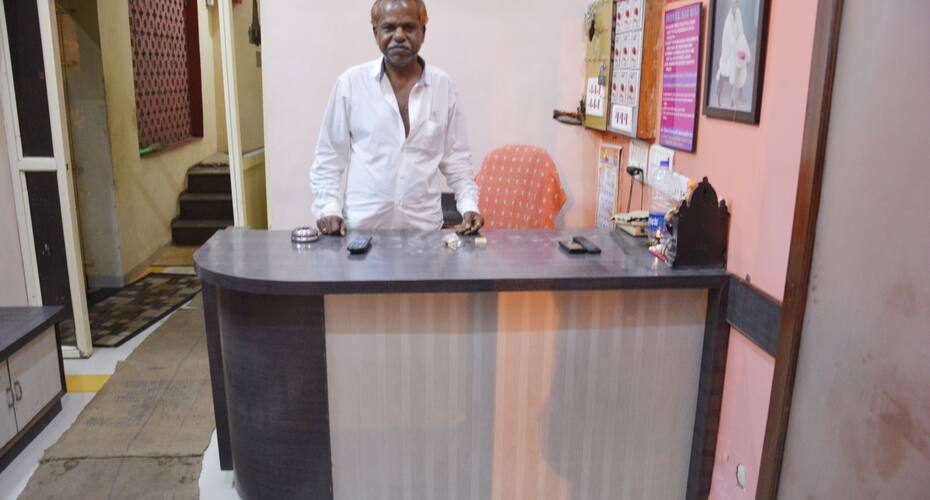 Hotel Sai Raj Lodging, Aurangabad 4